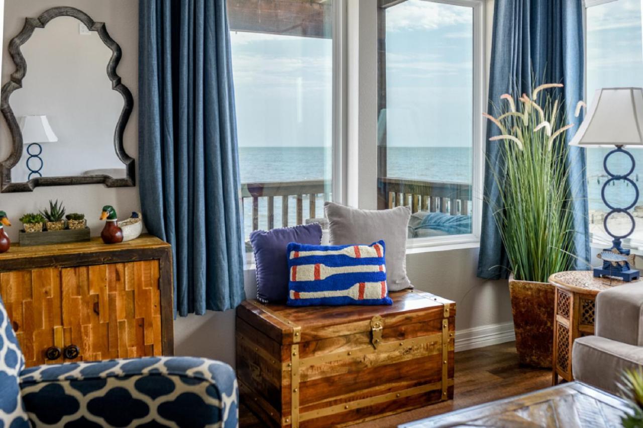 Bay Front Home With Spectacular Sunrise Views Port Lavaca Exterior photo