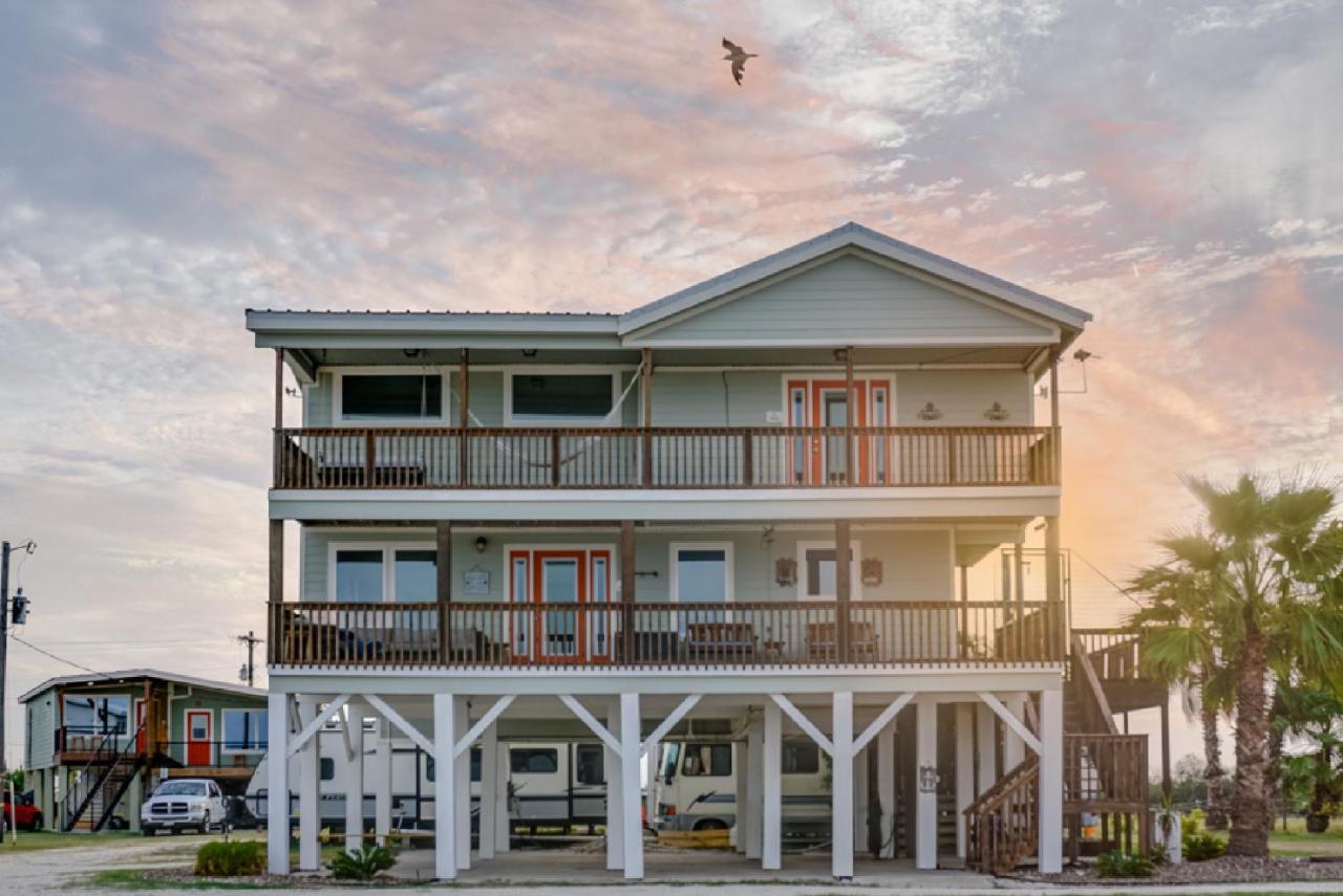 Bay Front Home With Spectacular Sunrise Views Port Lavaca Exterior photo