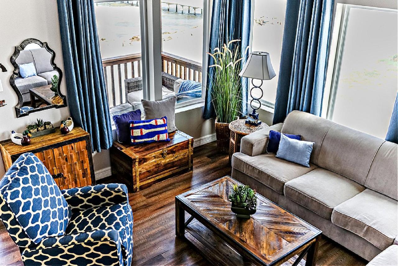Bay Front Home With Spectacular Sunrise Views Port Lavaca Exterior photo