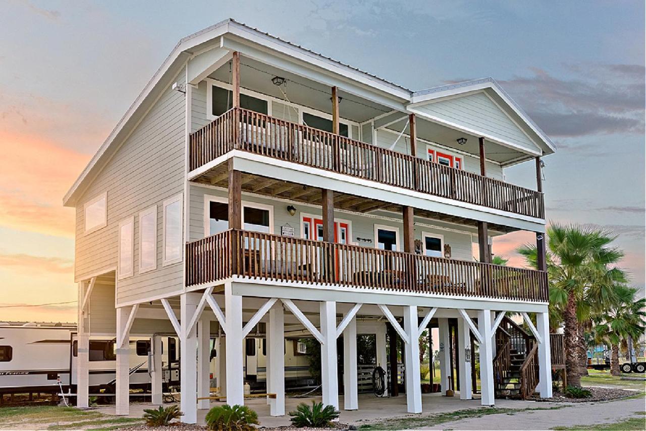 Bay Front Home With Spectacular Sunrise Views Port Lavaca Exterior photo